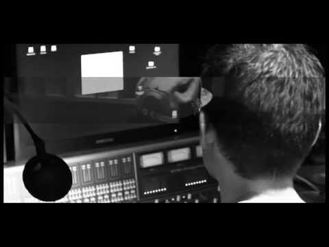 FOLLOW ME #2 Mac Rolecks - Dr.House