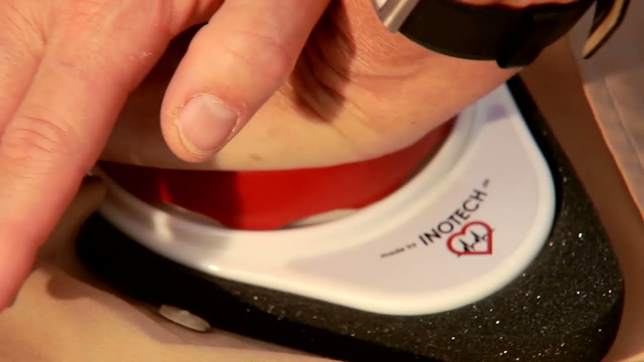 Vidéo Cardio First Angel aide compression massage cardiaque RCP