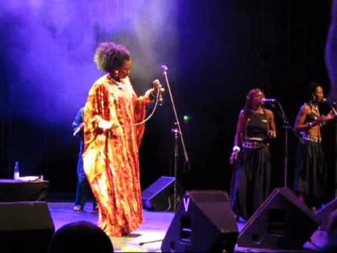 Oumou Sangare 