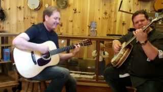 Steve Wariner jams at Smoky Mtn Guitars with Gary Davis