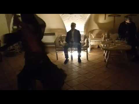 Danza del ventre con il velo/bellydance with veil Jasmine