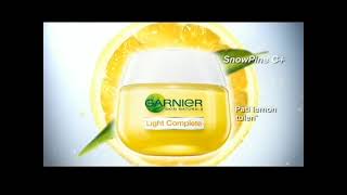 Download lagu Iklan Garnier Light Complete (2012) mp3