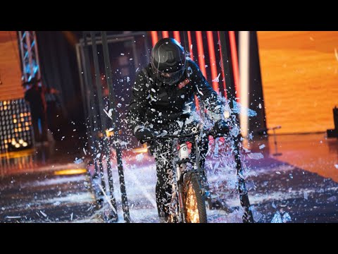 Dani Mateo vacila en su reto ‘Mad Max’ - El Desafío