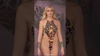 #swimming #swimwear #swimsuit #beachwear #beachwear #bikini #bikini #tiktok #trending