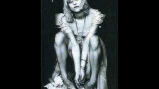 Courtney Love/ Playing your song