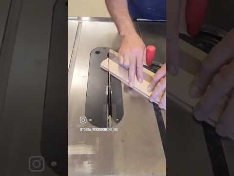 How can I use tablesaw to cut miter 45 degrees?#wood #woodworning #slidingtablesaw #wooding