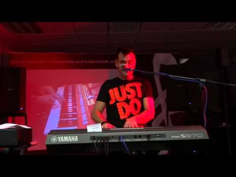 Yamaha PSR S970 Präsentation mit Michel Voncken + Tyros 5 "Euro Dance 2016" live in Erfurt