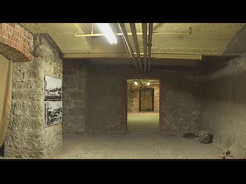 Seattle Week: Unique walking tour takes visitors 'Beneath the Streets'