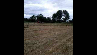 preview picture of video 'Clonmellon bringing home the hay'