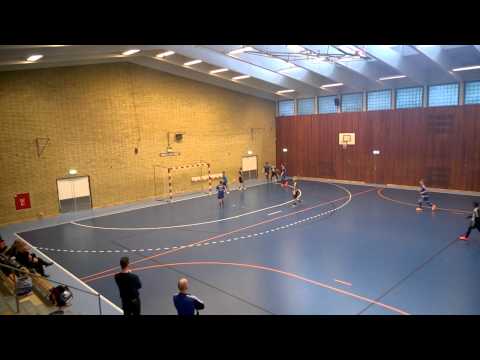 Futsal i Bellahøjhallen d  8 2  2015 mod B 1903
