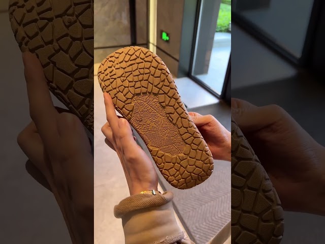 Vídeo relacionado con Feversole Zapatillas Acolchadas para Mujer, Zapatos de Lona, Zapatos Casuales, Zapatillas Planas, Zapatos de Guisantes, Zapatos de conducción, Zapatos de Barcos para Adultos, Zapatos de Verano, Cuero