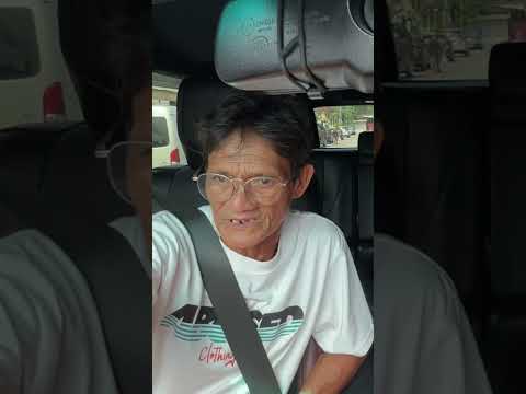 Bakit biglang naging aso. haha