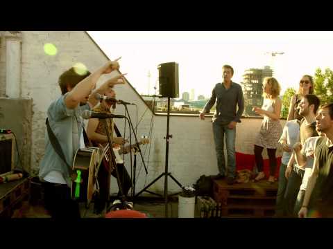 YALTA CLUB live beim MorningShowcase @ FluxFM