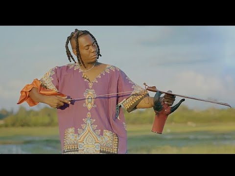 IZY TRAKA -Le djab mwen pran lari (Official video)