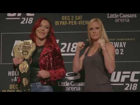 UFC 219: Primeira encarada entre Cris Cyborg e Holly Holm