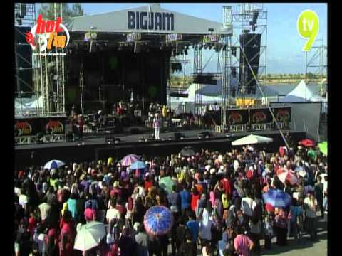 Hot FM Big Jam 2012 - Dataran Syahbandar Kuala Terengganu - AXL