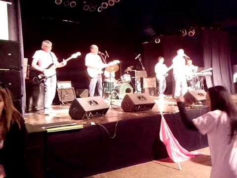 No voy en tren. Grupo holem