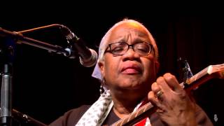 eTown Finale with Madisen Ward and The Mama Bear &amp; Lindi Ortega - Knockin&#39; On Heaven&#39;s Door (Live)