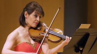 Video clip of Irina Muresanu performs Tar Éis an Caoineadh
