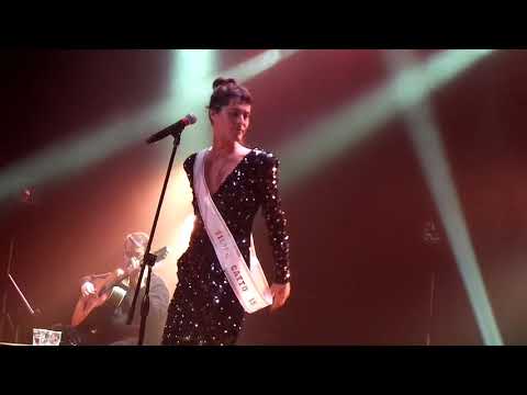 Filipe Catto - Over no Sesc Bom Retiro - Flor da Idade