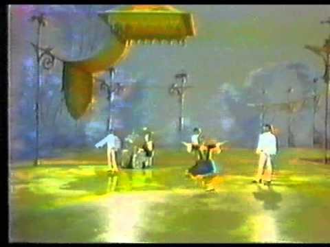 3 SnowQueen JanetLynn interlude at court copy