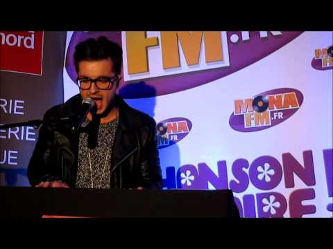 Olympe (The Voice) en showcase au Furet du Nord de Lille