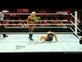 WWE: Kelly Kelly vs Vickie Guerrero 