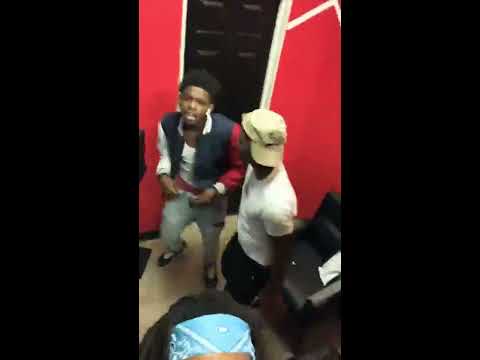 MONEWAY DEE / TrueBleeda ft KINGJ Aka BABYJ & PAWGOTTI - #FREESTYLE ( #MURDER ) #225 #BATONROUGE #La