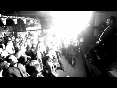 The.Switch - Peruť Live - Brno - Melodka - říjen 2011