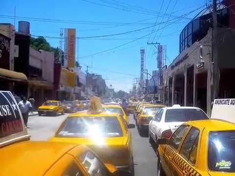 Zafarrancho entre policías y taxistas en Nogales