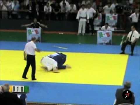 italiajudo_Camp Ita U23 Bari 2011 - Luca Ardizio vs Domenico Di Guida - Semifinale - 100 kg