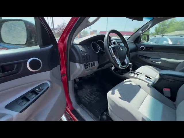 2015 TOYOTA TACOMA DOUBLE CAB PICKUP V6, 4.0 LITER PICKUP 4D 5 FT