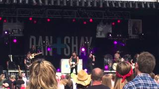 Dan and Shay - Party Girl - LIVE NYS Fair