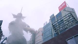 今、緊急で配信してるんですけども……怪獣がいます！ | ショートドラマ「大怪獣配信中」