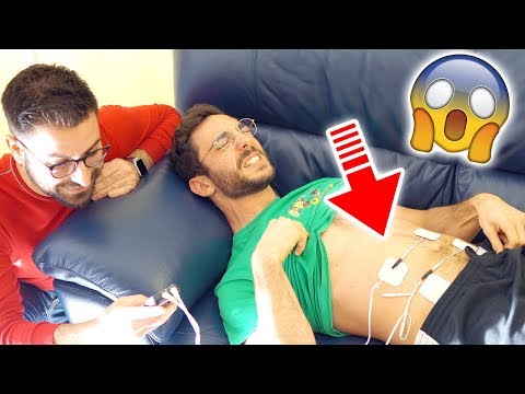 I'M TRYING THE CHILDBIRTH SIMULATOR! *painful*