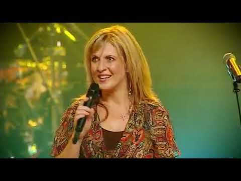 Hillsong Worship LIVE - Mighty To Save