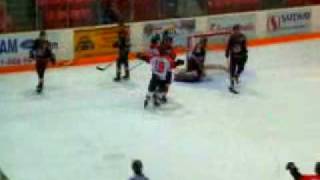 preview picture of video 'Trail Smoke Eaters Goal Paul Mailey'