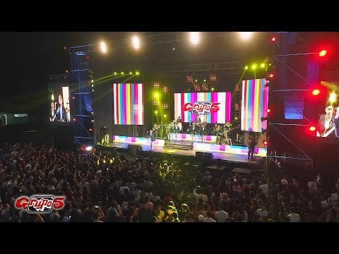 Grupo 5 - Corazon de Piedra / Asi Se Goza (En Vivo)