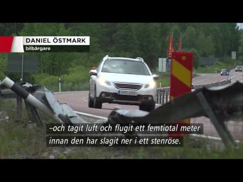 Tre omkomna efter svår trafikolycka - Nyheterna (TV4)