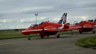 preview picture of video 'Red Arrows Taxi ready for take off'