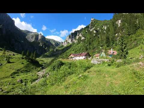 Cabana Malaiesti - Muntii Bucegi 4K