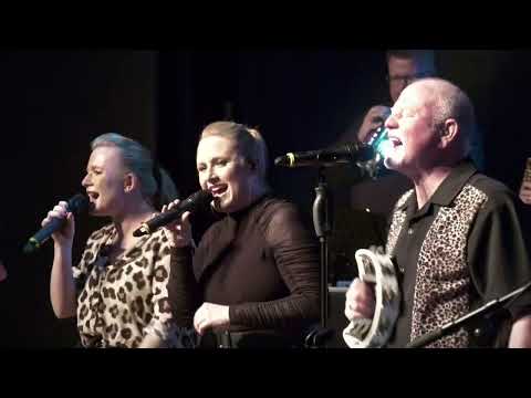 „Something happened on the way to heaven“, 30 Jahre „The Funkeys“, Stadthalle Rheine 27.04.2024