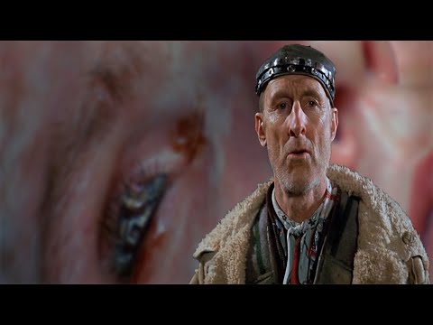 First Contact: Zephram is convinced, Borg Disfigurement