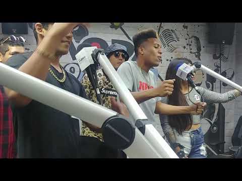 Carloncho y Renzo improvisaron con El Zika, Papicha, Jair Wong, MCgarro, Sumeria y más - Radio Moda