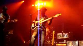 S.M.V. - Hillibilies On A Quiet Afternoon à l'Olympia