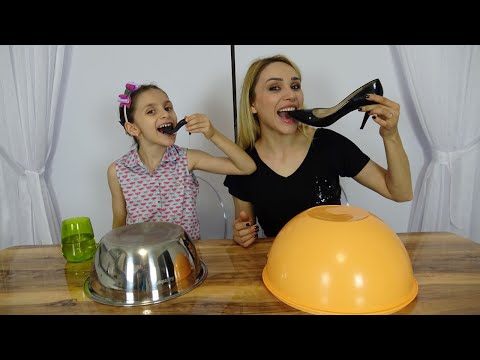 Lina Çikolata Challenge ! Lina and mom staged a chocolate challenge