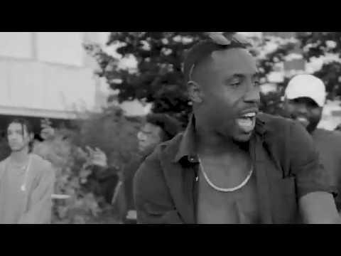 Flowlly – Young Pétrole | #PunchLive