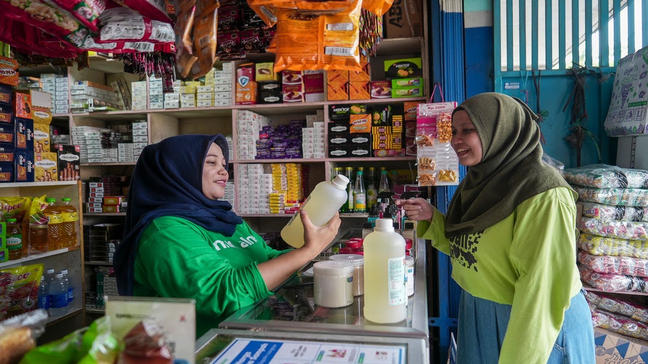 Containers of change: Alner’s mission to tackle plastic waste in Indonesia