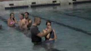preview picture of video '2007 Wave Pool Baptisms'