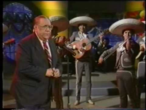 Paul Rodriguez Show - Lalo Guerrero sings Cancion Mexicana